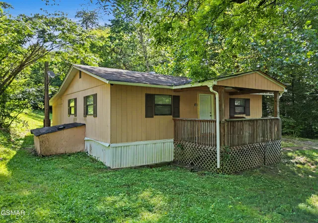 1st image of 8018 Sevierville Pike, Knoxville, TN 37920 | MLS# 3502134