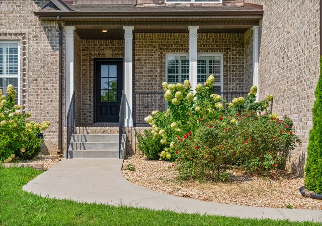 2nd image of 2653 Ashland City Rd, Clarksville, TN 37043 | MLS# 3506500