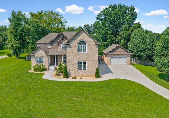 3rd image of 2653 Ashland City Rd, Clarksville, TN 37043 | MLS# 3506500