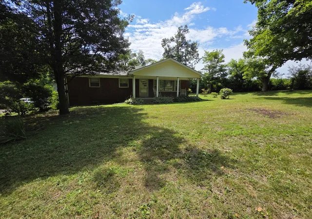 Photo 3 of Single family home for sale at 1438 Rocky Mound Rd, Westmoreland, TN 37186 | MLS# 3505987 | Listing updated on 2026-08-10