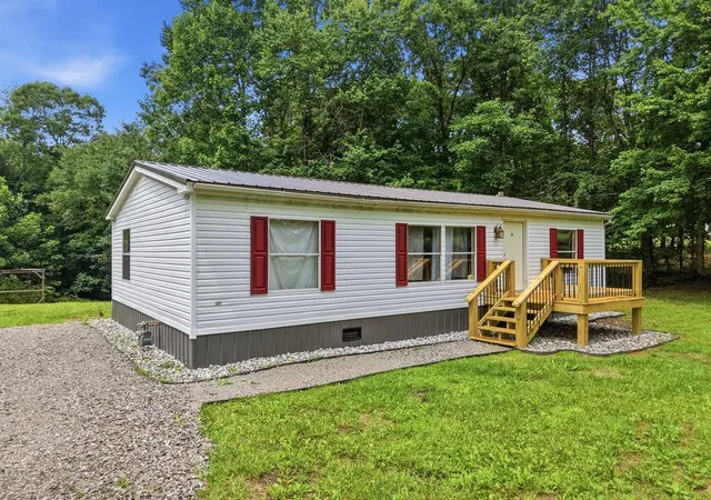 1st image of 733 Wigwam, Sparta, TN 38583 | MLS# 3505824