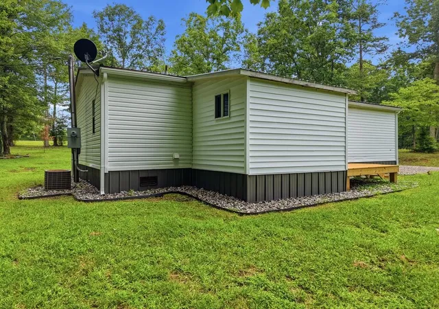 5th image of 733 Wigwam, Sparta, TN 38583 | MLS# 3505824