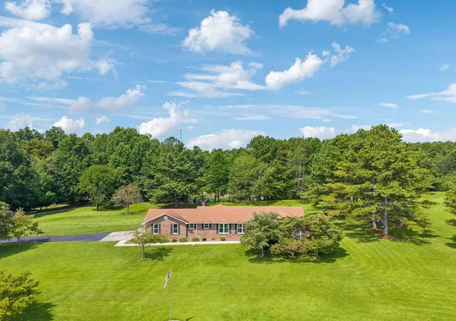4th image of 296 Mulberry Rd, Hazel Green, AL 35750 | MLS# 3505833