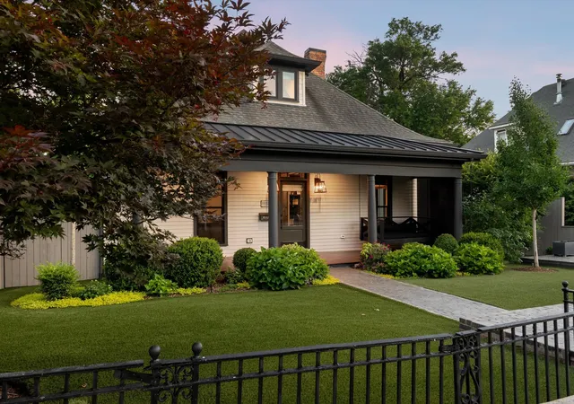 1st image of 1013 Paris Ave, Nashville, TN 37204 | MLS# 3508001