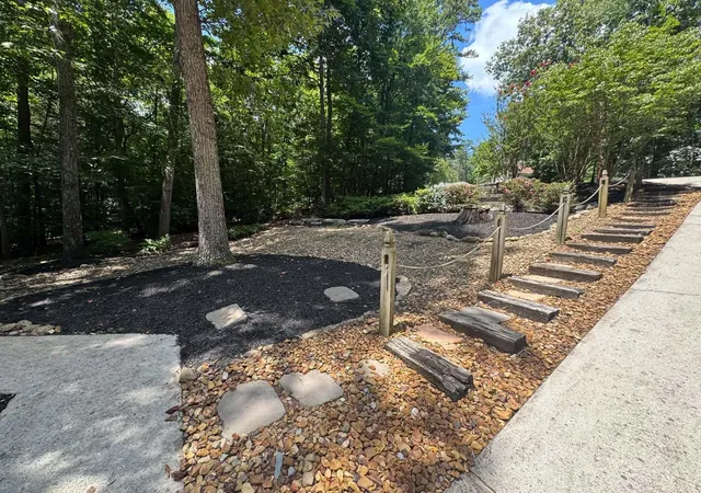 4th image of 219 Daleyuhski Lane, Loudon, TN 37774 | MLS# 3505831