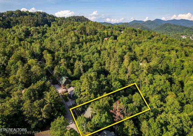 4th image of 124 Cutter Gap Rd, Townsend, TN 37882 | MLS# 3510805