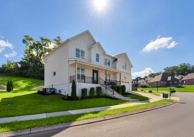 Photo 3 of Single family home for sale at 3011 Nichols Vale, Mount Juliet, TN 37122 | MLS# 3519287 | Listing updated on 2026-10-02