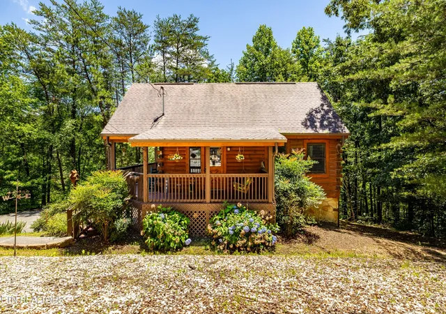 1st image of 3447 Dogwood Circle, Pigeon Forge, TN 37863 | MLS# 3512535