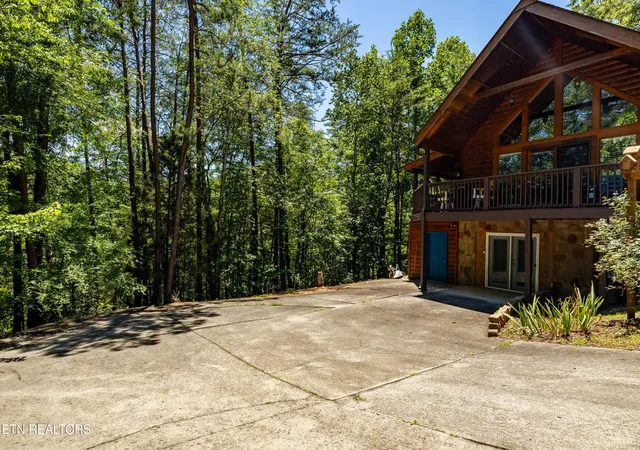 29th image of 3447 Dogwood Circle, Pigeon Forge, TN 37863 | MLS# 3512535