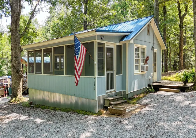 1st image of 215 Mizpah St, Springville, TN 38256 | MLS# 3508244