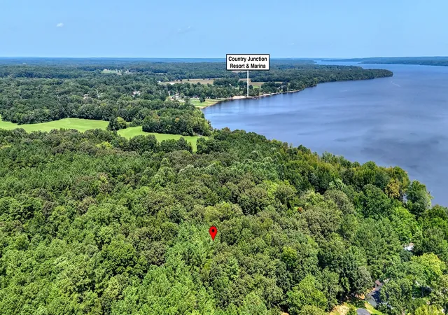 2nd image of 215 Mizpah St, Springville, TN 38256 | MLS# 3508244