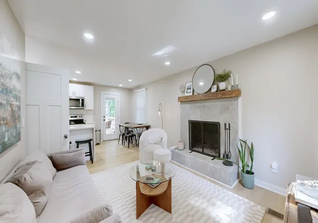 Photo 1 of Single family home for sale at 3911 Creekside Dr, Nashville, TN 37211 | MLS# 3520198 | Listing updated on 2026-09-05