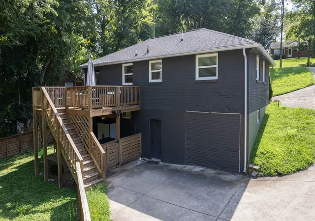 Photo 3 of Single family home for sale at 3911 Creekside Dr, Nashville, TN 37211 | MLS# 3520198 | Listing updated on 2026-09-05