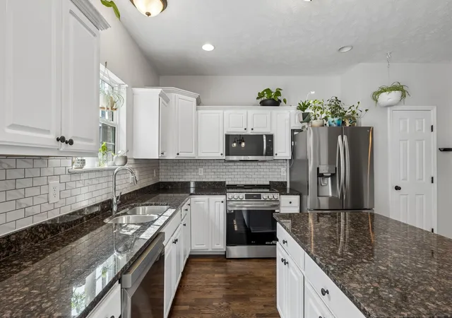 Townhouse for sale at 900 Spence Enclave Ct, Nashville, TN 37210 | MLS# 3509966