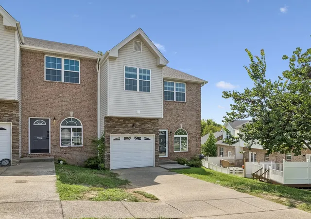 Photo 2 of Townhouse for sale at 900 Spence Enclave Ct, Nashville, TN 37210 | MLS# 3509966 | Listing updated on 2026-08-31