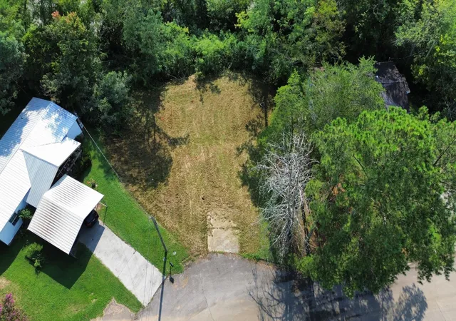 2nd image of 611 Mcell Street, Athens, TN 37303 | MLS# 3505857