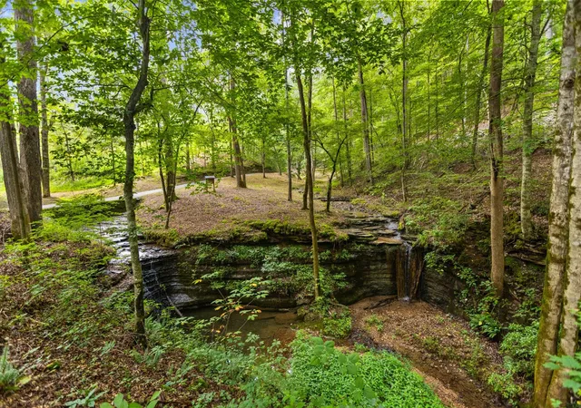 4th image of 326 Davis Spring Rd, Tullahoma, TN 37388 | MLS# 3508030
