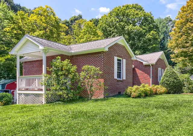 2nd image of 161 Kentucky Ave, Sewanee, TN 37375 | MLS# 3516600