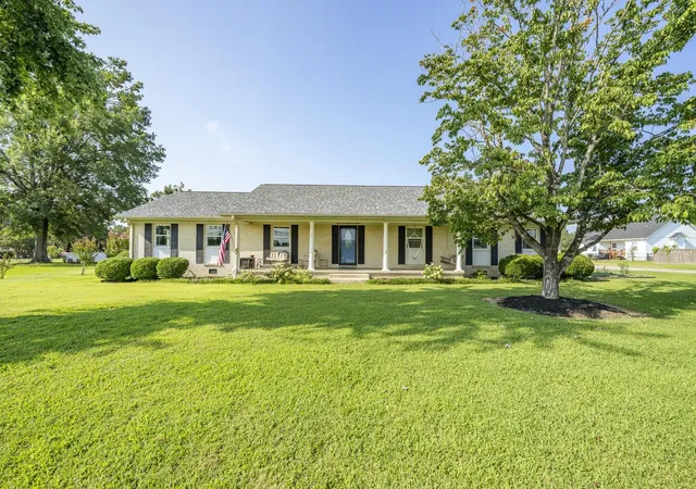 1st image of 1150 Pinhook Dr, Savannah, TN 38372 | MLS# 3505882