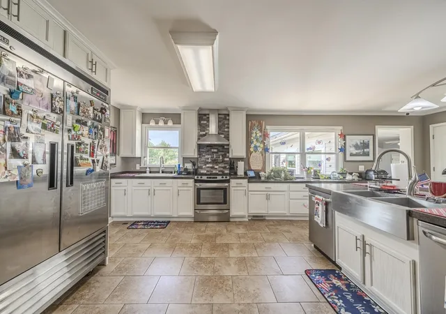 3rd image of 1150 Pinhook Dr, Savannah, TN 38372 | MLS# 3505882