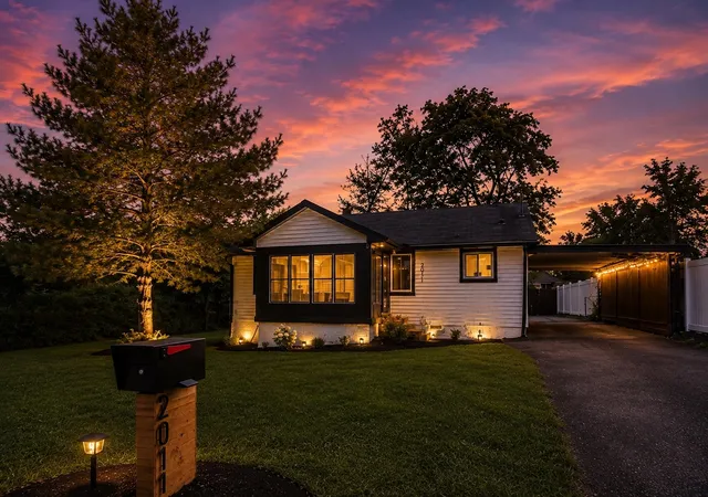 1st image of 2011 Overby Rd, Nashville, TN 37207 | MLS# 3513742