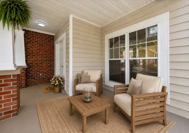 Photo 3 of Single family home for sale at 6832 Bridgewater Dr, Nashville, TN 37221 | MLS# 3513113 | Listing updated on 2026-08-20