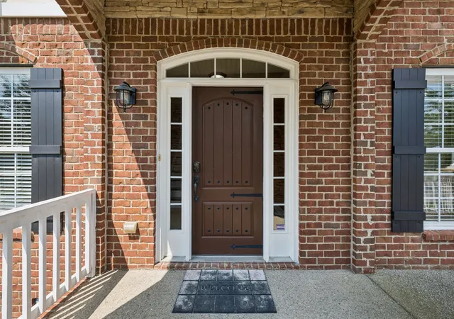 Photo 3 of Single family home for sale at 325 Wandering Cir, Franklin, TN 37067 | MLS# 3510362 | Listing updated on 2026-09-17