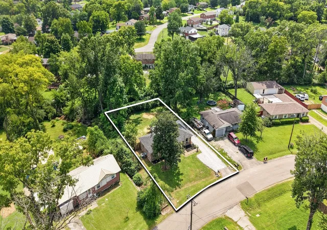 1st image of 5035 Bonnameade Dr, Hermitage, TN 37076 | MLS# 3516180