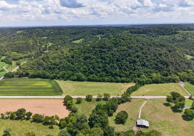 2nd image of 0 Shelbyville Hwy, Fayetteville, TN 37334 | MLS# 3508226
