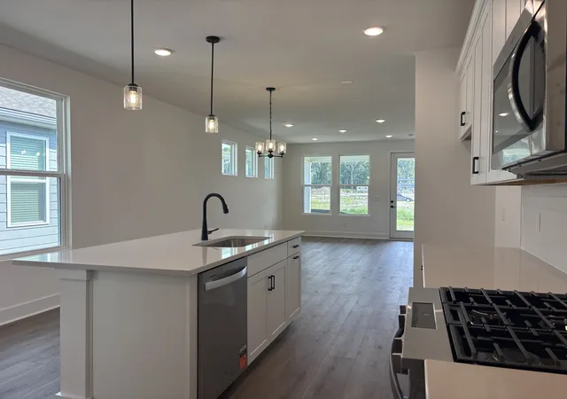Photo 3 of Single family home for sale at 505 Scarlet Oak Rd, Lebanon, TN 37090 | MLS# 3512605 | Listing updated on 2026-10-03