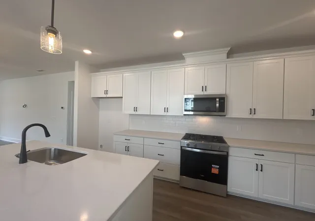 Photo 4 of Single family home for sale at 505 Scarlet Oak Rd, Lebanon, TN 37090 | MLS# 3512605 | Listing updated on 2026-10-03