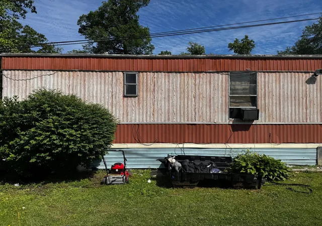 2nd image of 409 Commodore Dr, Manchester, TN 37355 | MLS# 3506033