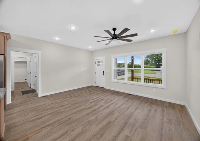 4th image of 8634 Holmes Creek Rd, Smithville, TN 37166 | MLS# 3506061