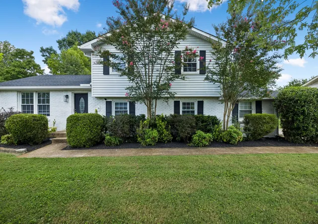 Photo 2 of Single family home for sale at 8072 Sawyer Brown Rd, Nashville, TN 37221 | MLS# 3516427 | Listing updated on 2026-09-06