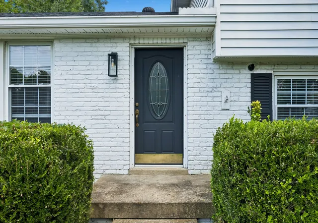 Photo 3 of Single family home for sale at 8072 Sawyer Brown Rd, Nashville, TN 37221 | MLS# 3516427 | Listing updated on 2026-09-06