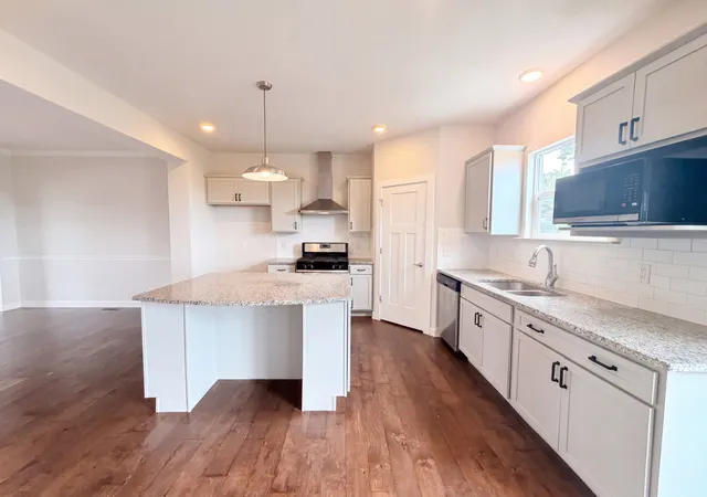 Photo 3 of Single family home for sale at 8052 Brockman Ln, Nashville, TN 37211 | MLS# 3506056 | Listing updated on 2026-08-20