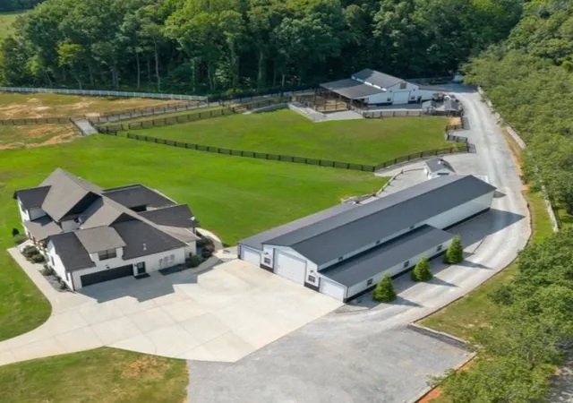 Photo 1 of Single family home for sale at 4676 Mount Zion Rd, Springfield, TN 37172 | MLS# 3508037 | Listing updated on 2026-10-01