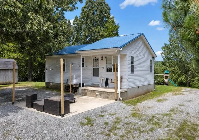 1st image of 233 Allen Mill Creek Ln, Camden, TN 38320 | MLS# 3515277