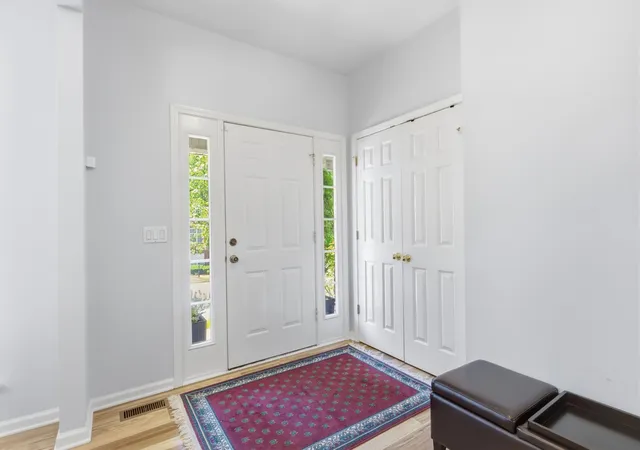 Photo 4 of Single family home for sale at 1012 Heathfield Cir, Brentwood, TN 37027 | MLS# 3519109 | Listing updated on 2026-09-04