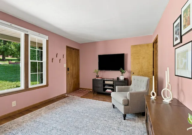 1st image of 1939 Pinehurst Dr, Nashville, TN 37216 | MLS# 3514419