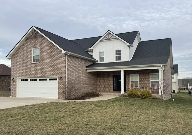 Photo 1 of Single family home for sale at 557 Dexter Dr, Clarksville, TN 37043 | MLS# 3506153 | Listing updated on 2026-08-11