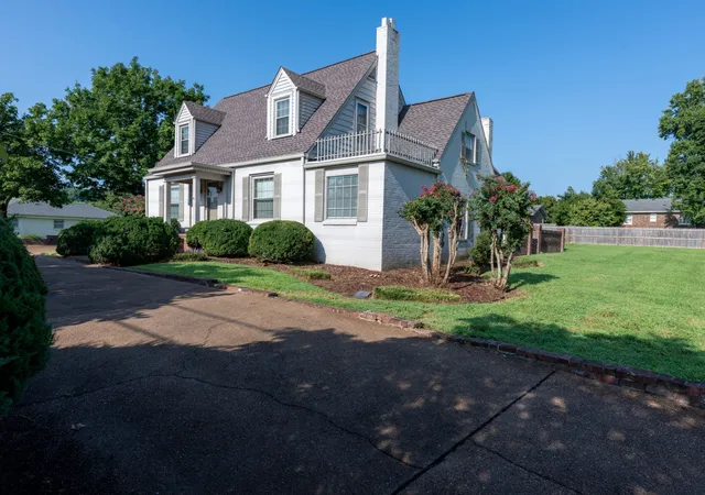 1st image of 1306 Mill St, Pulaski, TN 38478 | MLS# 3506175