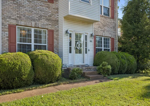Photo 4 of Single family home for sale at 103 Overbrook Ct, Columbia, TN 38401 | MLS# 3516341 | Listing updated on 2026-10-15
