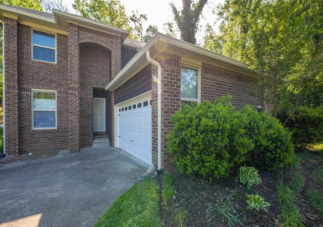 Photo 3 of Single family home for sale at 1748 Ridgemere Ct, Hermitage, TN 37076 | MLS# 3515341 | Listing updated on 2026-10-06