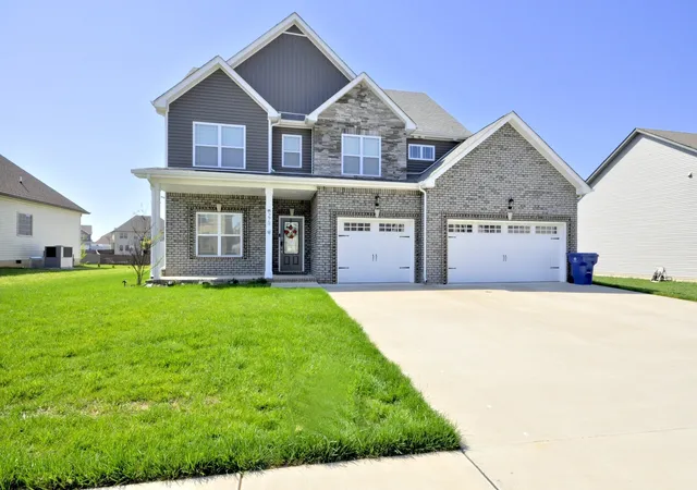 1st image of 279 Bluebriar Trce, Clarksville, TN 37043 | MLS# 3508072