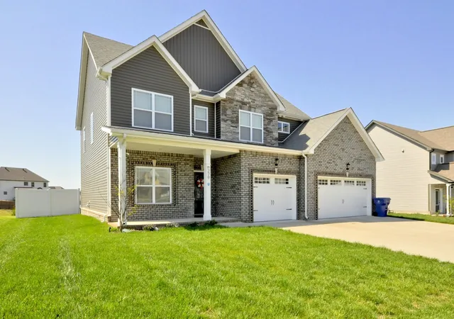 2nd image of 279 Bluebriar Trce, Clarksville, TN 37043 | MLS# 3508072