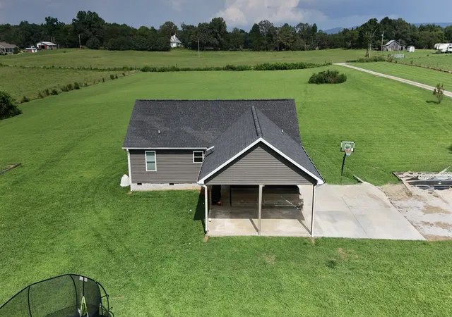2nd image of 149 Sisk Rd, Winchester, TN 37398 | MLS# 3506525