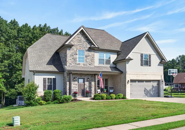 2nd image of 1280 Easthaven Dr, Clarksville, TN 37043 | MLS# 3509965