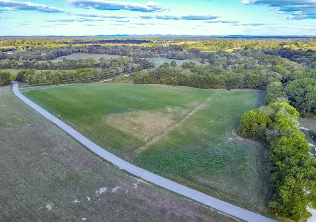 Photo 4 of House for sale at 0 Zion Hl Rd, Unionville, TN 37180 | MLS# 3513324 | Listing updated on 2026-09-29