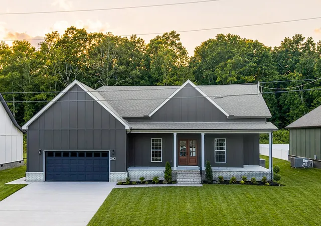 1st image of 108 Stonebrook Dr, Shelbyville, TN 37160 | MLS# 3506549